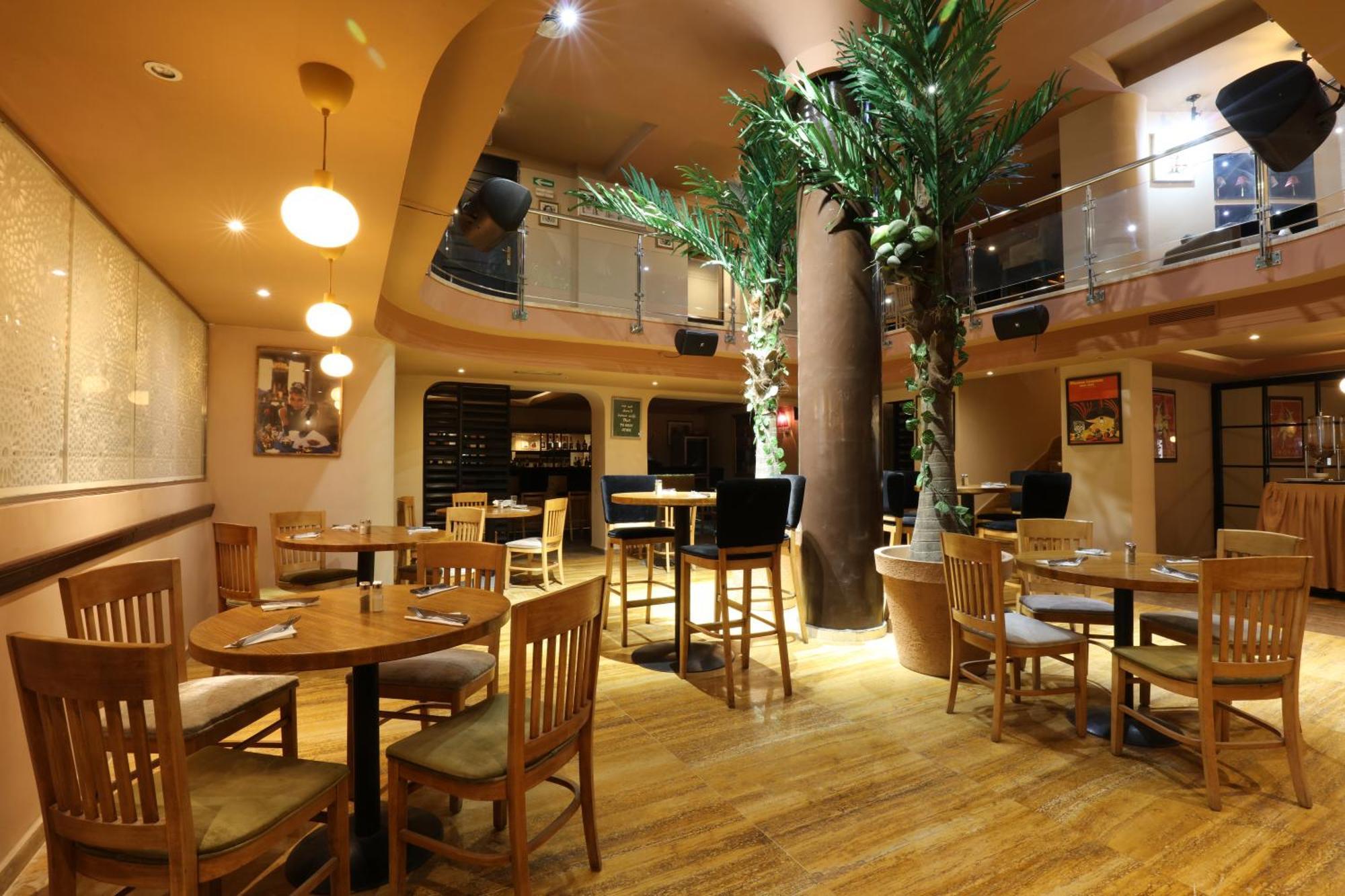Les Saisons Hotel